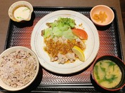 大戸屋  丸井草加店