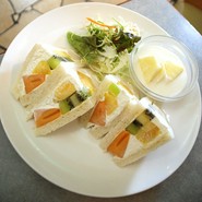 フルーツサンド