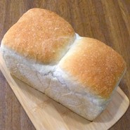 食パン　他オーガニックレーズン食パン