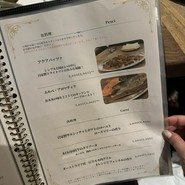 サルデーニャ家庭料理　タロス（Tharros）