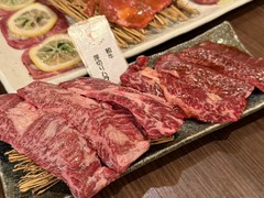 黒タン焼肉　青木