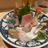 刺身盛り合わせ