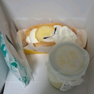 Fresh Cheese Desserts Jiri