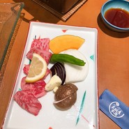 天びん屋　本店