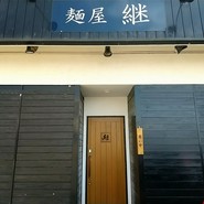 一見入り辛そうなエントランス