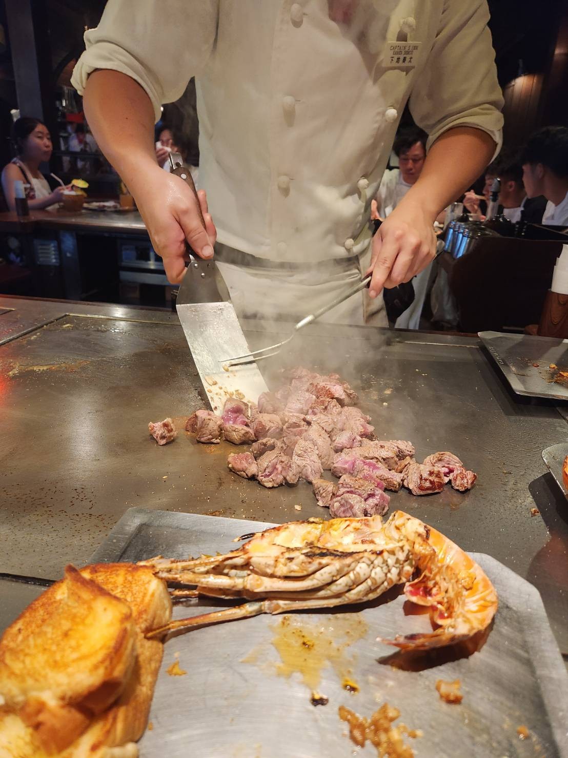 キャプテンズイン 国際通り店 国際通り/鉄板焼き ネット予約可 | ヒトサラ