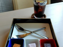 デザートとアイスコーヒー