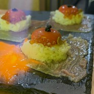 ホルモン×焼き鳥×煮込み この上さん。 堺筋本町店