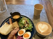 SHIMATONERIKO 路地裏 COFFEE ROASTER