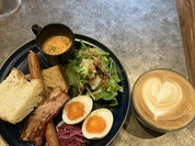 SHIMATONERIKO 路地裏 COFFEE ROASTER