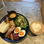 SHIMATONERIKO 路地裏 COFFEE ROASTER