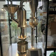 SHIMATONERIKO 路地裏 COFFEE ROASTER