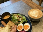 SHIMATONERIKO 路地裏 COFFEE ROASTER