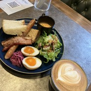 SHIMATONERIKO 路地裏 COFFEE ROASTER