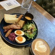SHIMATONERIKO 路地裏 COFFEE ROASTER