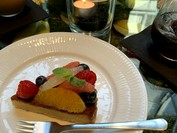 ニコライバーグマン ノム （Nicolai Bergmann Nomu）