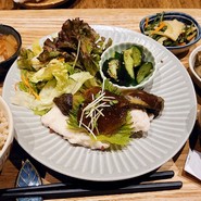 ￥1,220 ランチ 鶏胸肉と那子のポン酢ジュレ