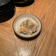 鴨と人参の水餃子