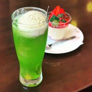 クリームソーダ