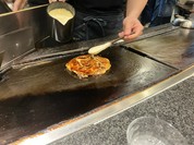 マスタードとソースをつけるか決められます