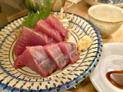 カツオの刺身