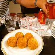 炸芝麻球（ゴマ団子）