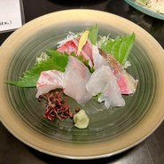 刺身盛り合わせ