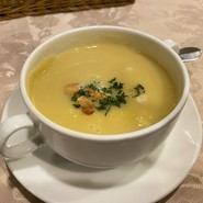 味の妖精の館　tinker　bell