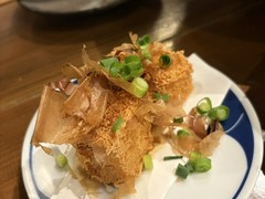 藁と瓶　赤星カツヲ