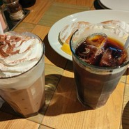 コナズ珈琲 カラフルタウン岐阜店