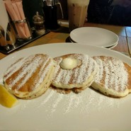 コナズ珈琲 カラフルタウン岐阜店