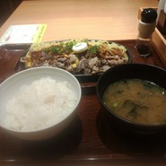 やよい軒 川崎ことろばし店