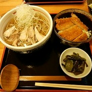 ミニソースカツ丼と肉そばのセット