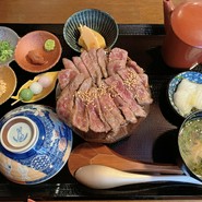 肉究亭