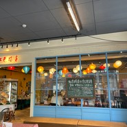 天気が良いので、テラス席で食べました