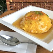 ふわふわカニ玉天津飯