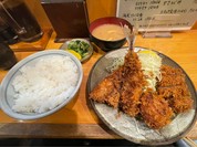 シーフードミックス定食B（ホタテ、マグロカツ、アジフライ）