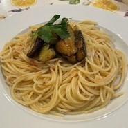 キャナリィ・ロウ四日市店