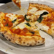 キャナリィ・ロウ四日市店