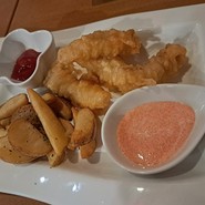 チーズ ＆ ワイン　みんなのイタリアン　大濠公園駅店