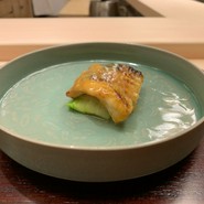 山﨑