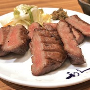 牛たん炭焼 利久 博多駅店