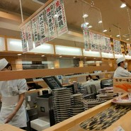 回転寿し トリトン 厚別店