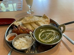 インド料理レストラン　SRIJANA（シリジャナ）