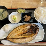 ホームベース 伊勢佐木町