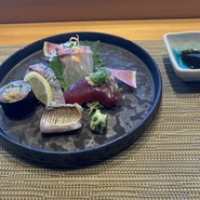 鮨広島　あじろや　本店