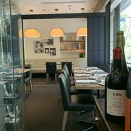 アンティーブ　丸の内ブリックスクエア店