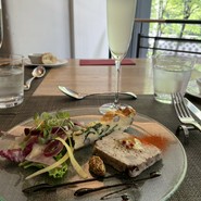 アンティーブ　丸の内ブリックスクエア店