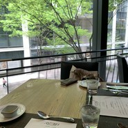 アンティーブ　丸の内ブリックスクエア店