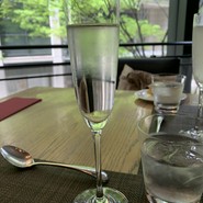 アンティーブ　丸の内ブリックスクエア店